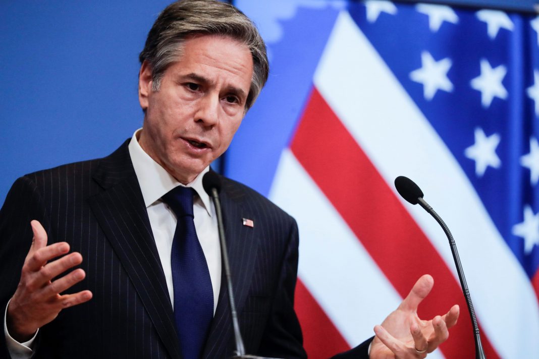 Blinken warns Moscow of consequences amid troop buildup near Ukraine