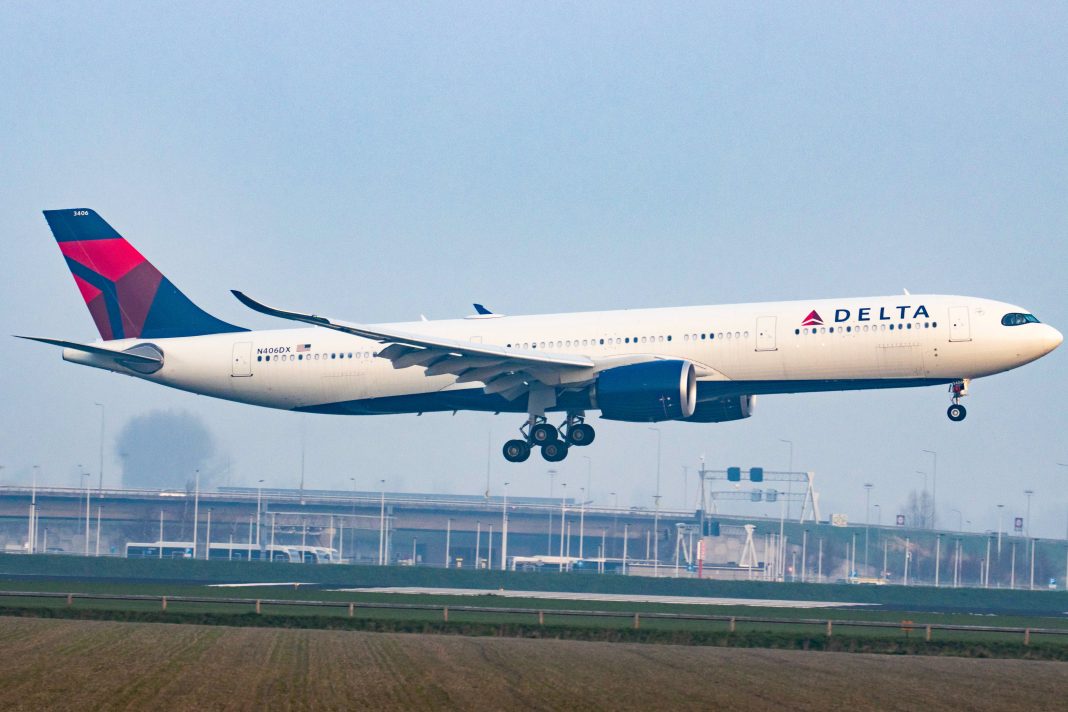 Airline executives cast doubt with borders still closed