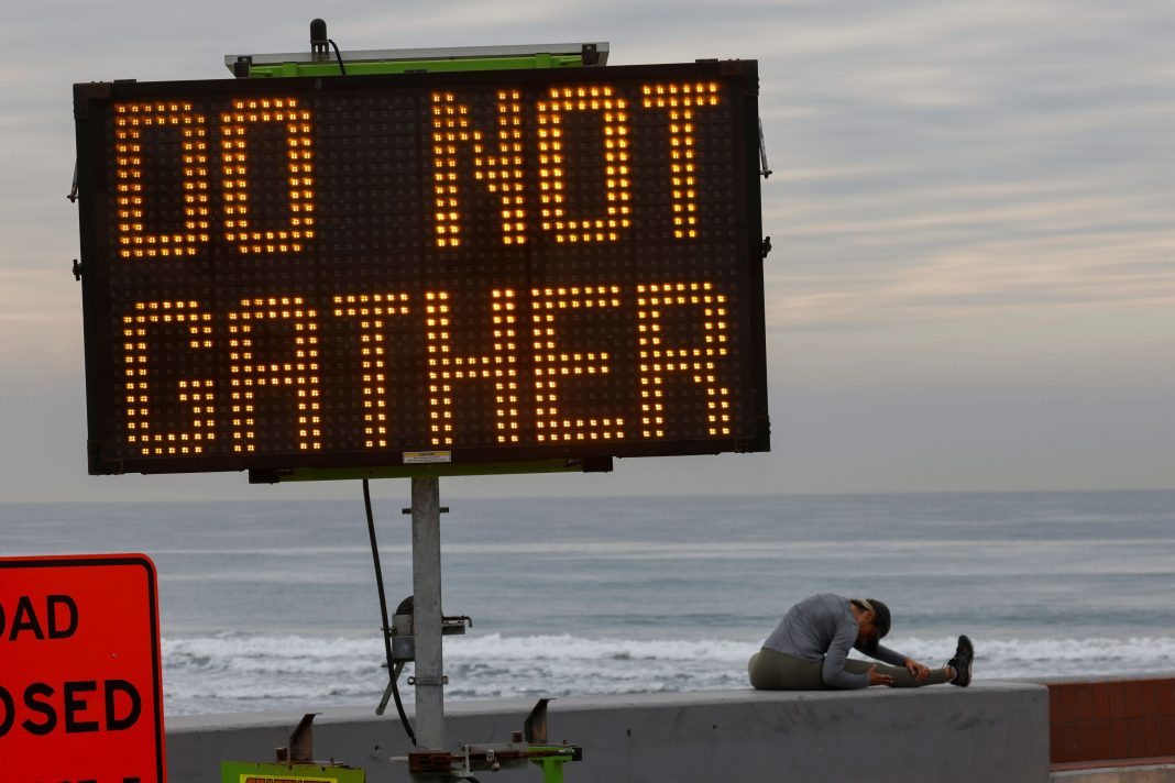 New warnings of a Covid ‘Christmas wave and New Year’s wave'