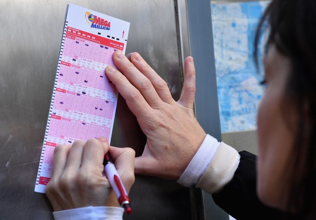 Mega Millions jackpot soars to $850 million. How to handle a windfall