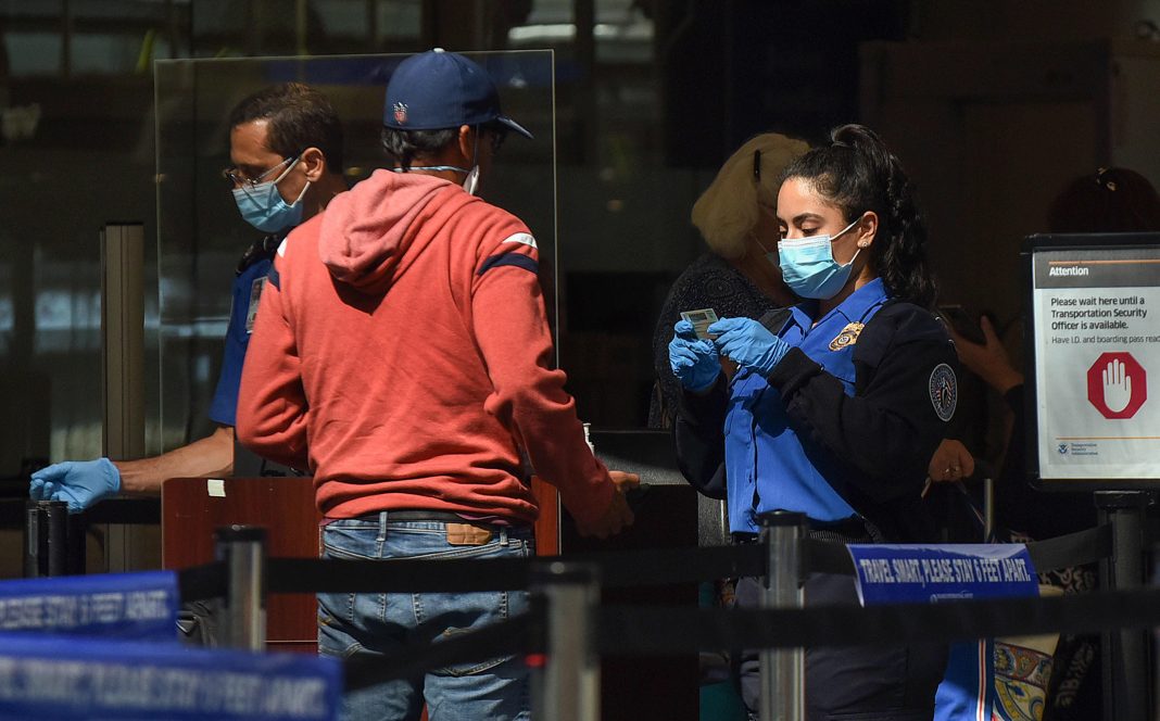 TSA weighs barring hundreds from flights, steps up security before inauguration