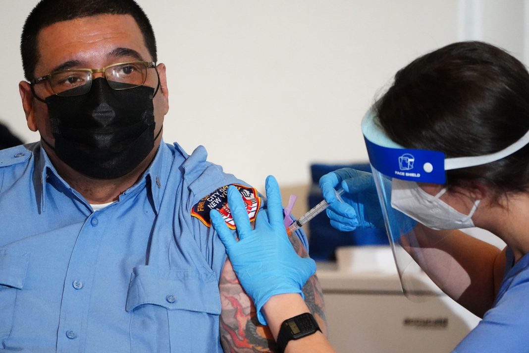 New York Mayor de Blasio wants to immunize 1 million residents in January
