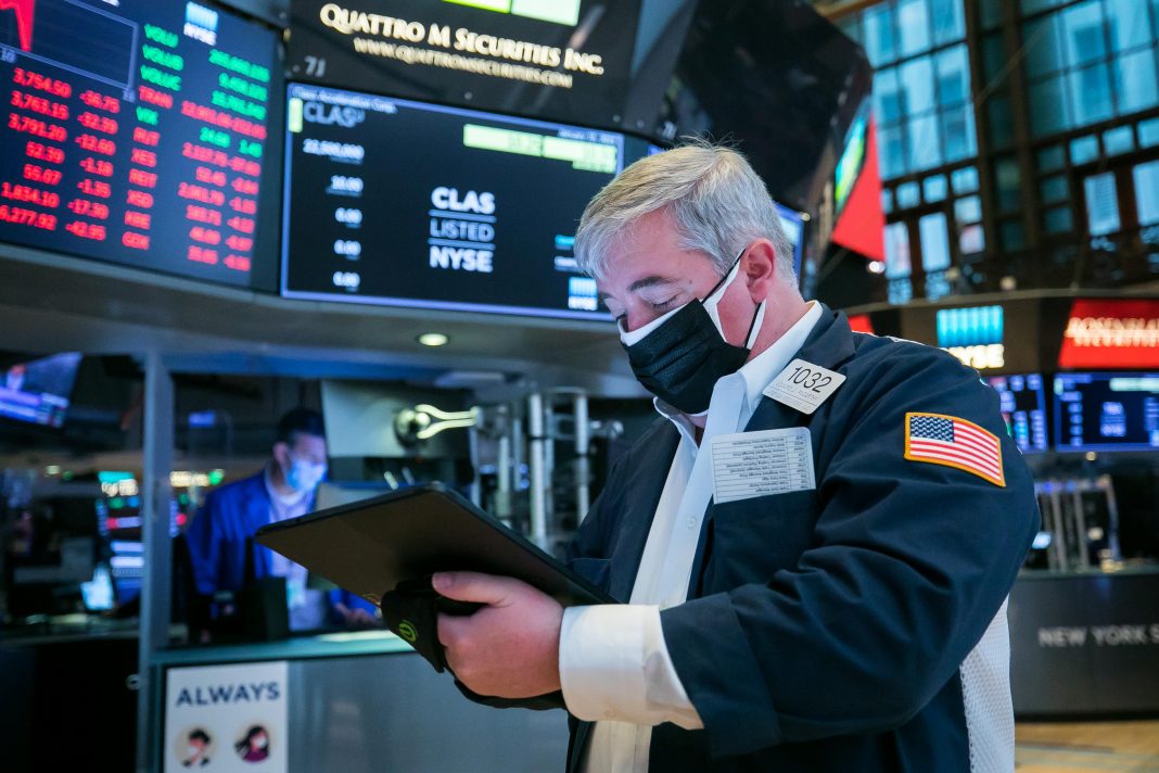 Dow futures jump 200 points on better-than-expected Goldman earnings, stimulus hopes