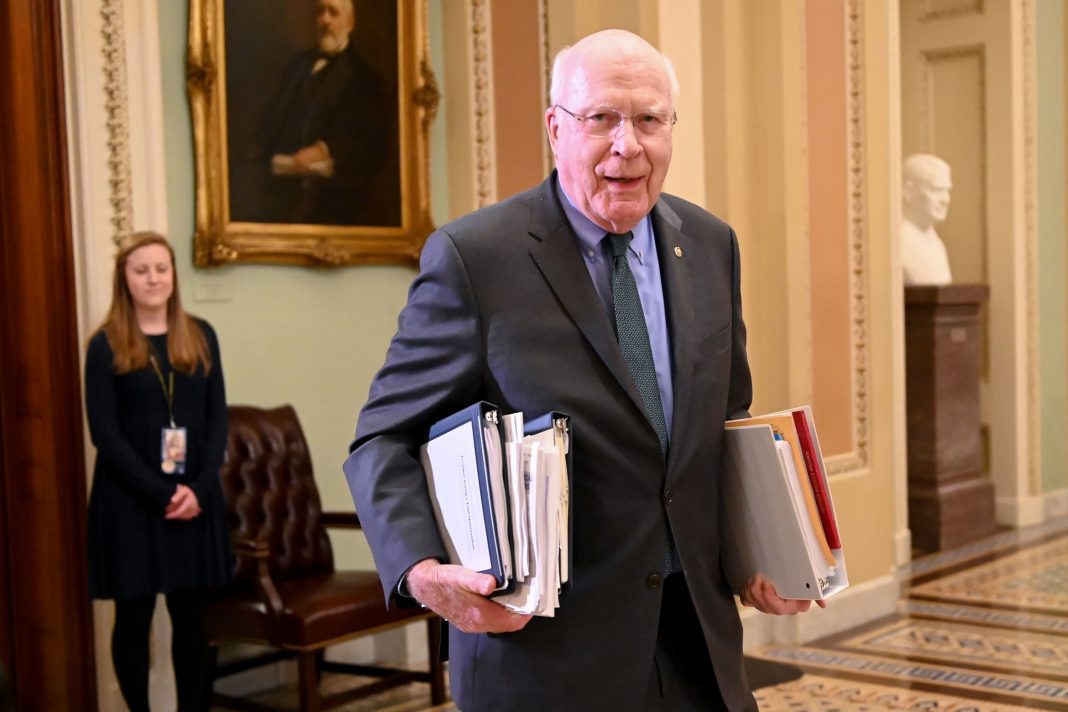 Sen. Patrick Leahy will preside over trial
