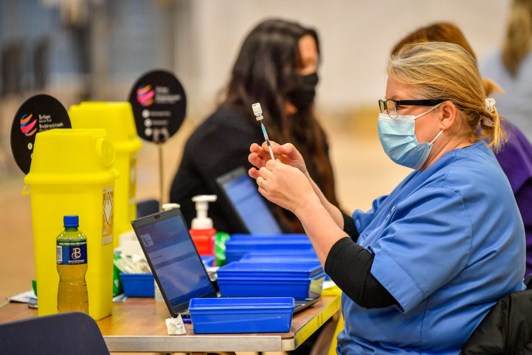 Economy could open up by late spring if enough people get vaccinated, says Dr. Ashish Jha