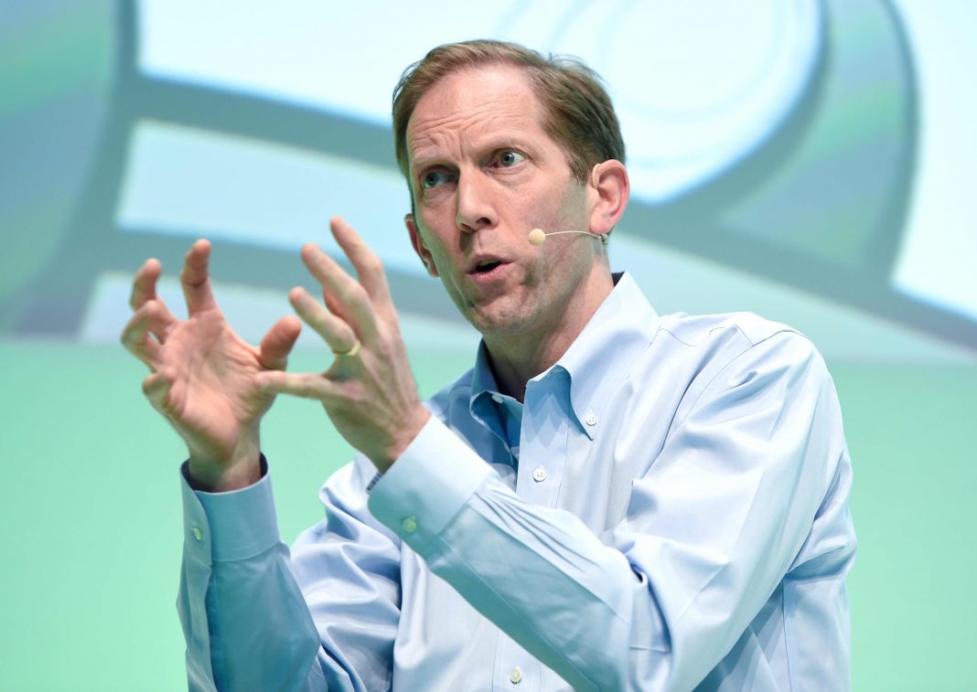 Henry Blodget says Amazon's Jeff Bezos gave him key leadership advice