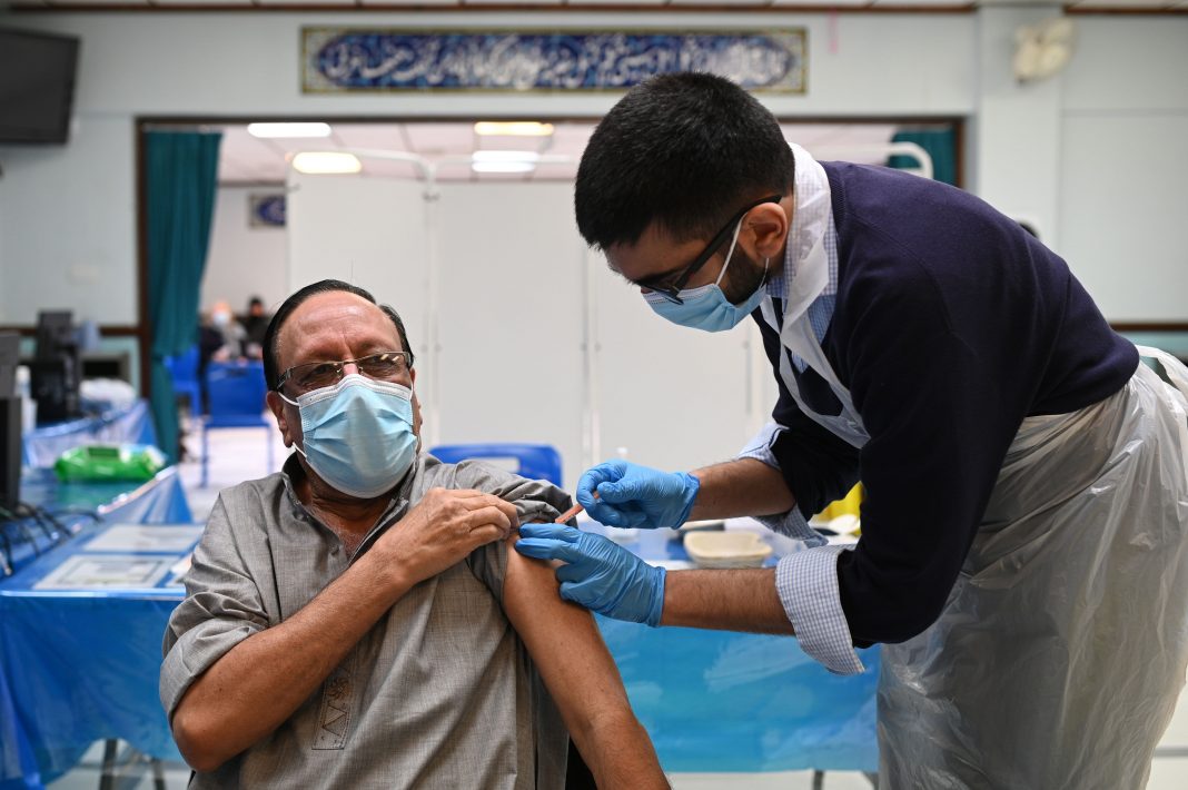 Fauci approach to two-dose vaccine is right, says Richard Besser