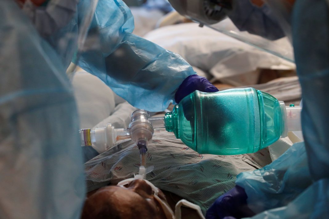 Medical experts try to establish 'long Covid' diagnosis for patients with lasting symptoms