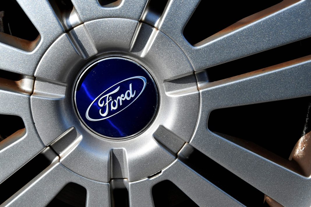 Ford invests $1 billion in German electric vehicle plant