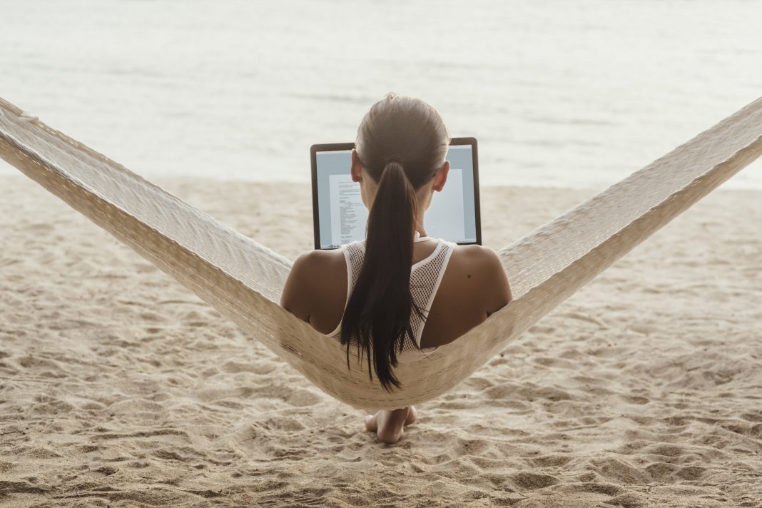 Where can digital nomads work? Croatia, Dubai, Estonia and tropical islands