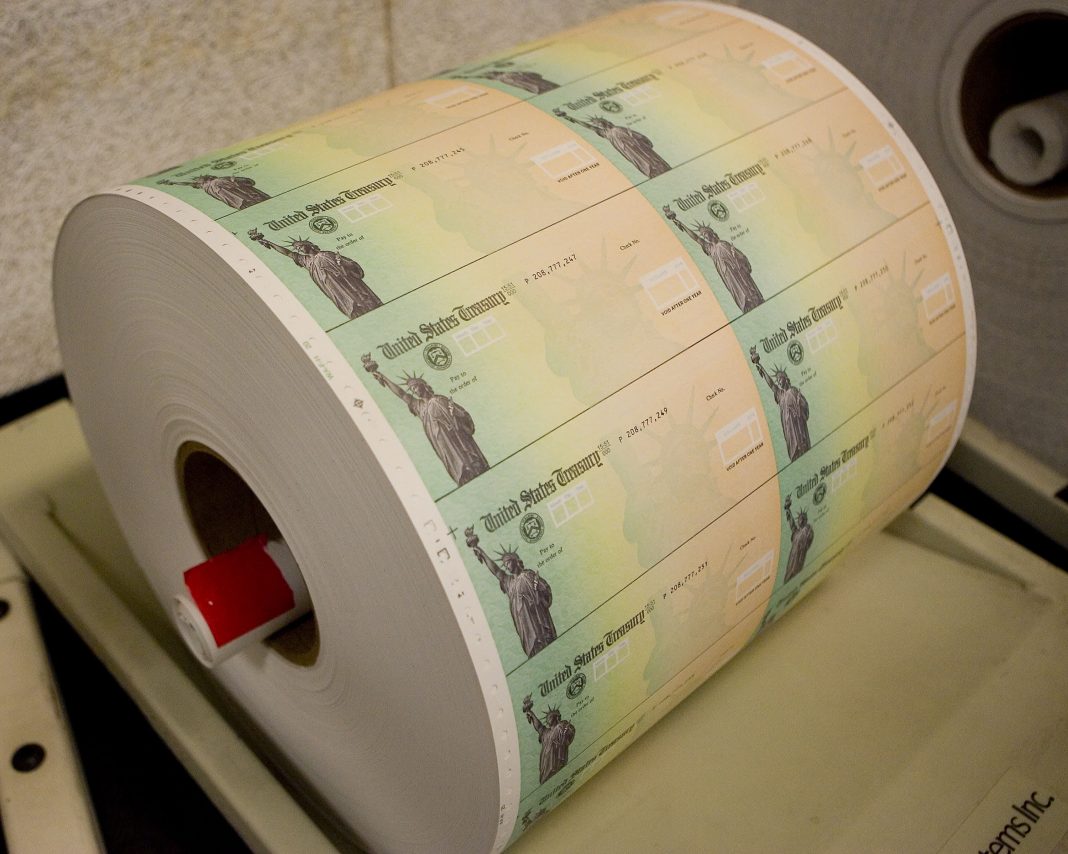 Stimulus checks could start hitting bank accounts this weekend, White House says