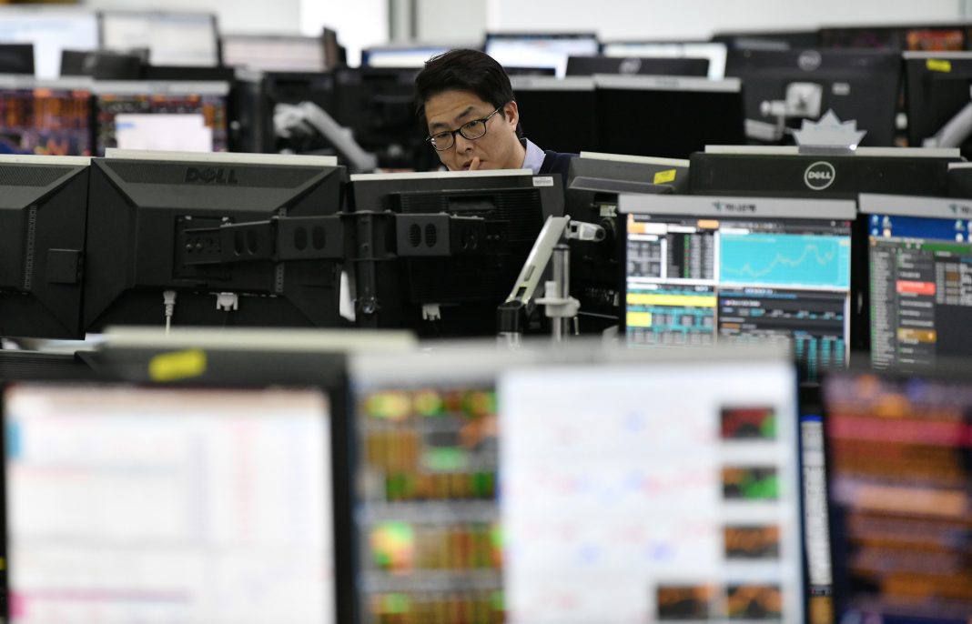 Investors react to Fed decision