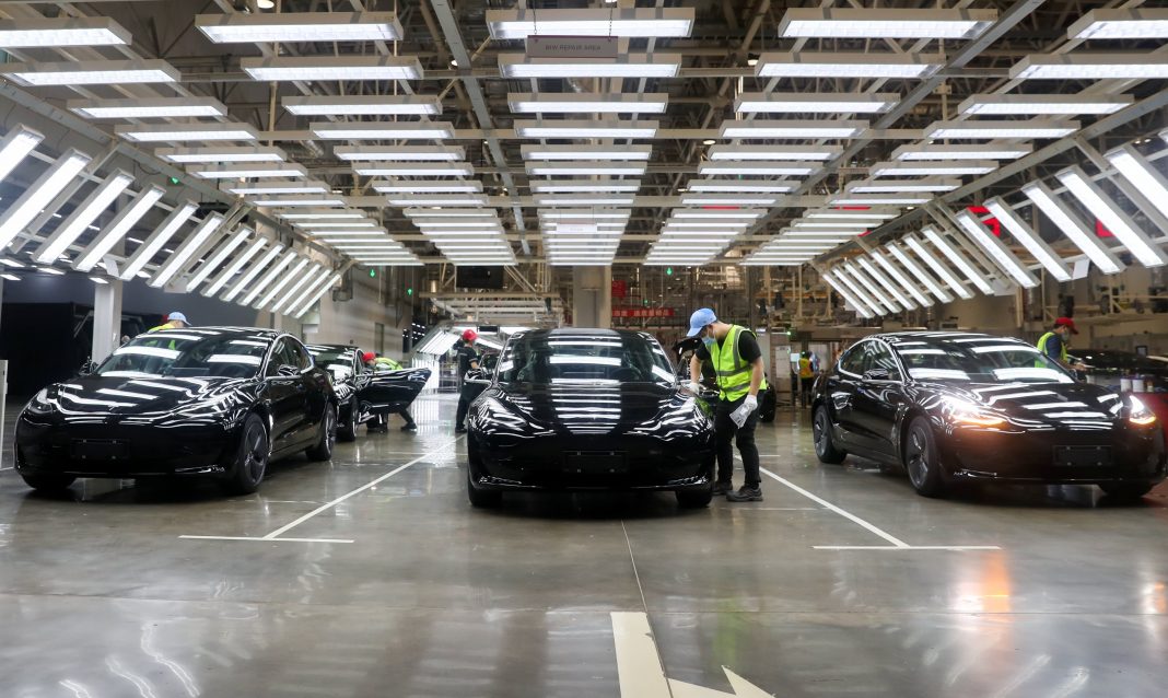 Asia playing 'catch up' to Europe in electric vehicle market: Fitch