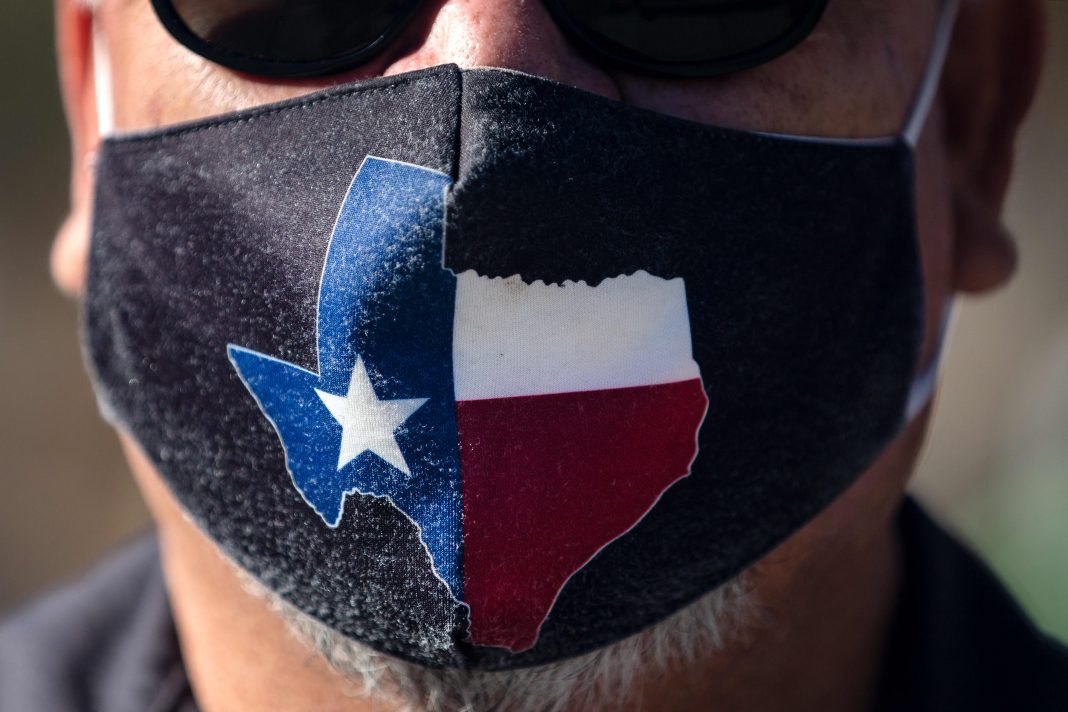Texans can be arrested for violating business mask rules
