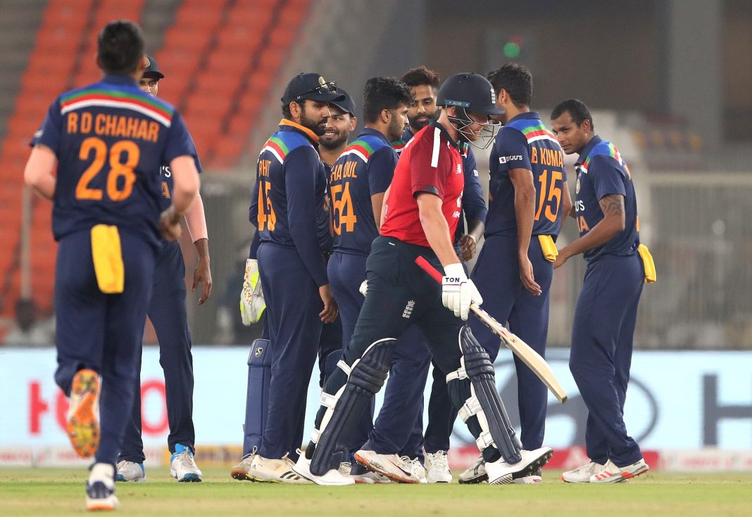 England collapse to T20 series defeat to India