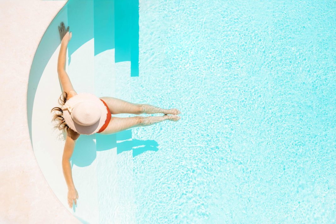 Is it safe to travel this summer? Optimistic travelers booking now