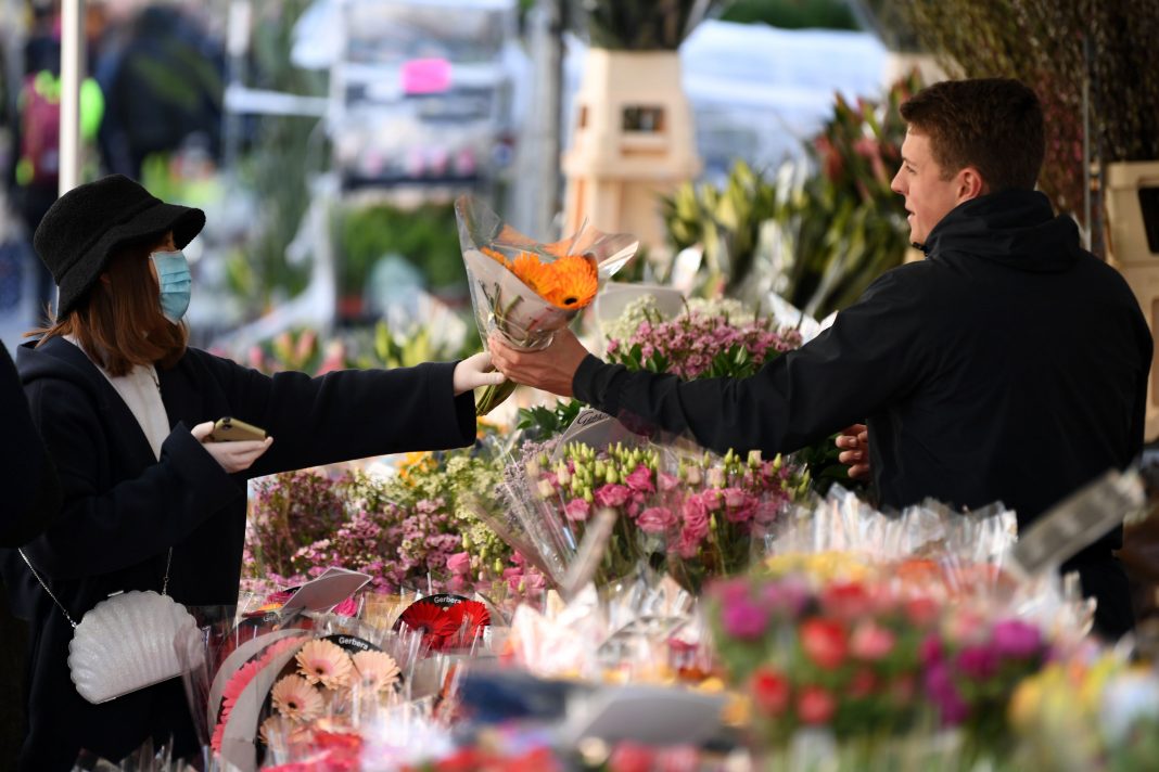 Consumers will be spending more on mom