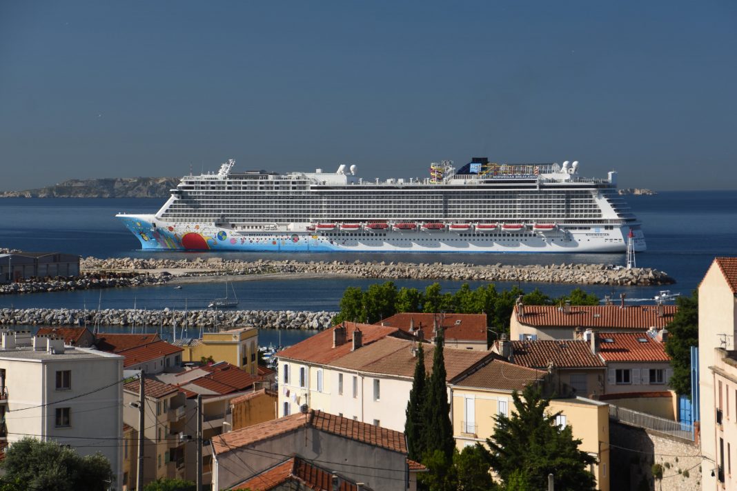 Norwegian Cruise CEO says U.S. ships are unlikely to sail this summer