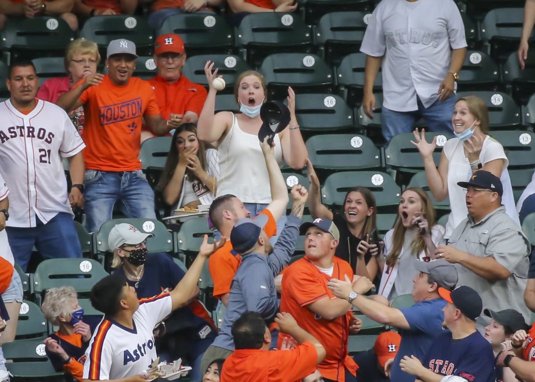 What experts say about attending live sports under new CDC guidelines