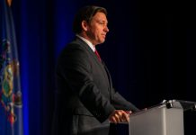 The Political Calculations Behind DeSantis’s Migrant Flights North The Political Calculations Behind DeSantis’s Migrant Flights North